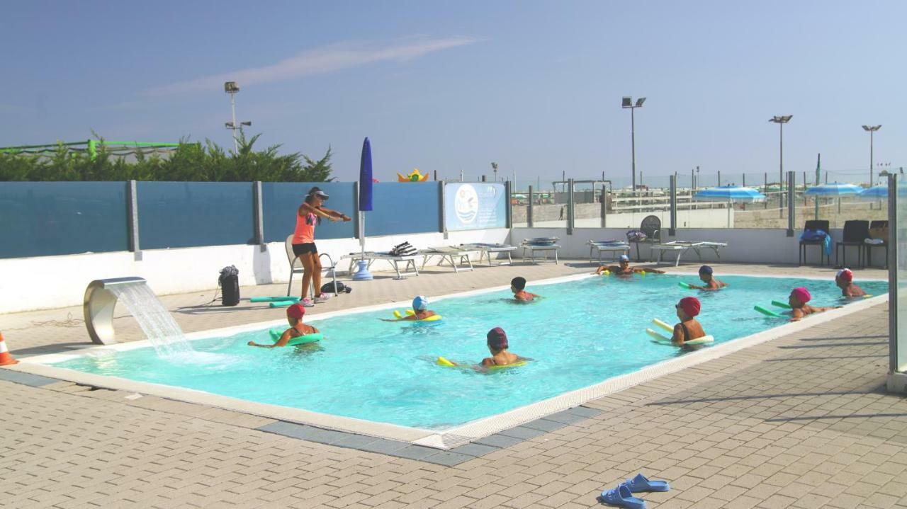Bungalow Logonovo Lido di Spina Exterior foto